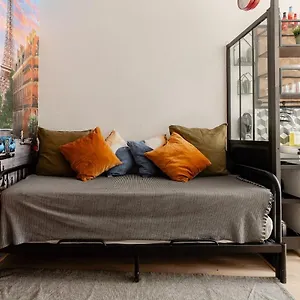  Appartement - Metro 7 Cadet - Quartier Faubourg-montmartre