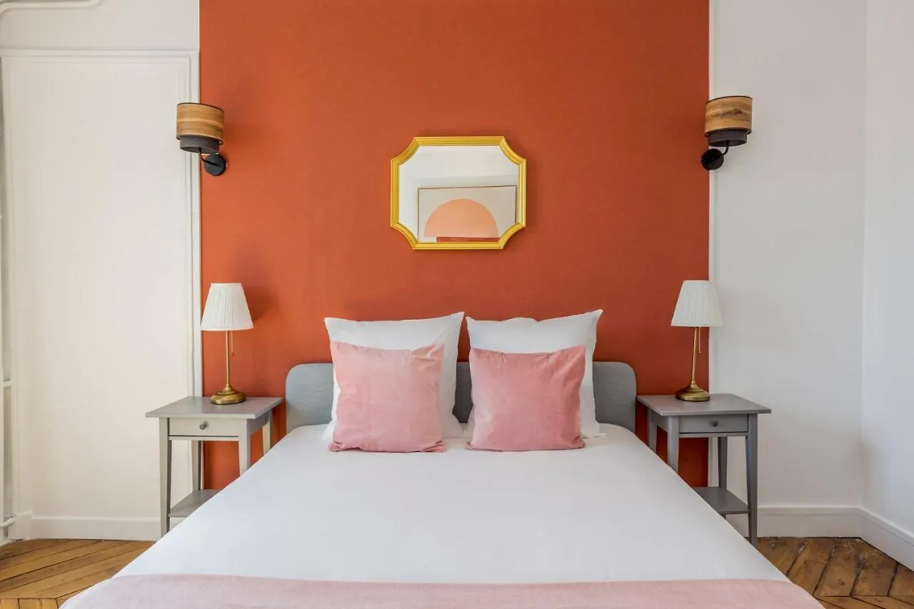 Apartment Merveil Cozy - Tilsitt - Eiffel Tower View Paris