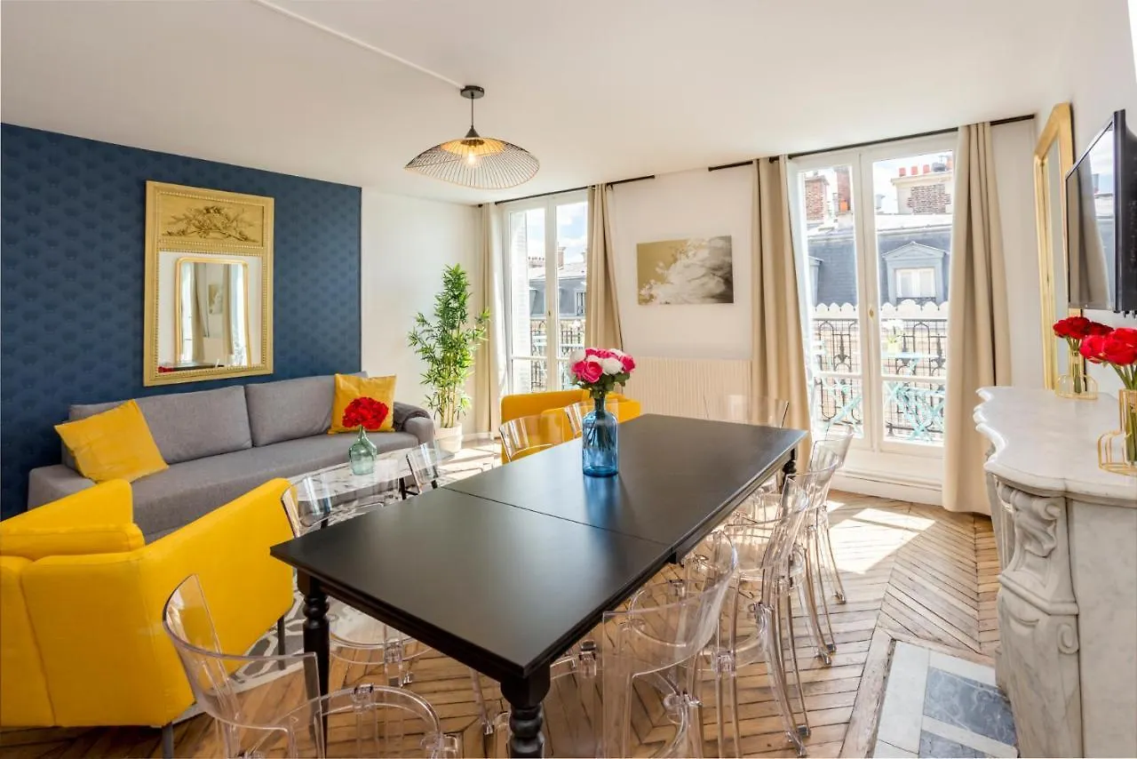 Appartement Merveil Cozy - Tilsitt - Eiffel Tower View Paris France